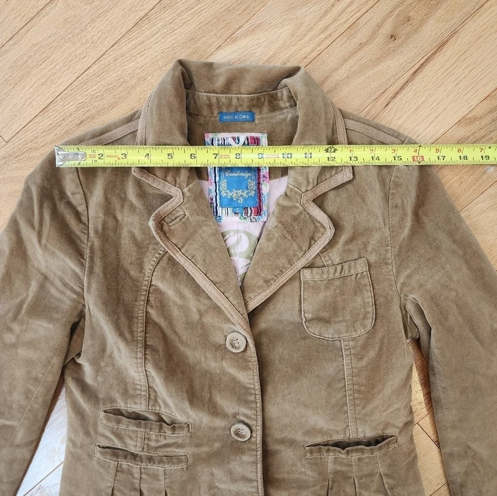 Vintage Y2K Cambridge Tan Velvet Floral Embroidered Jacket